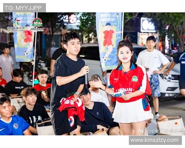 足球球星如何选择搭配球袜与鞋子的完美组合技巧解析